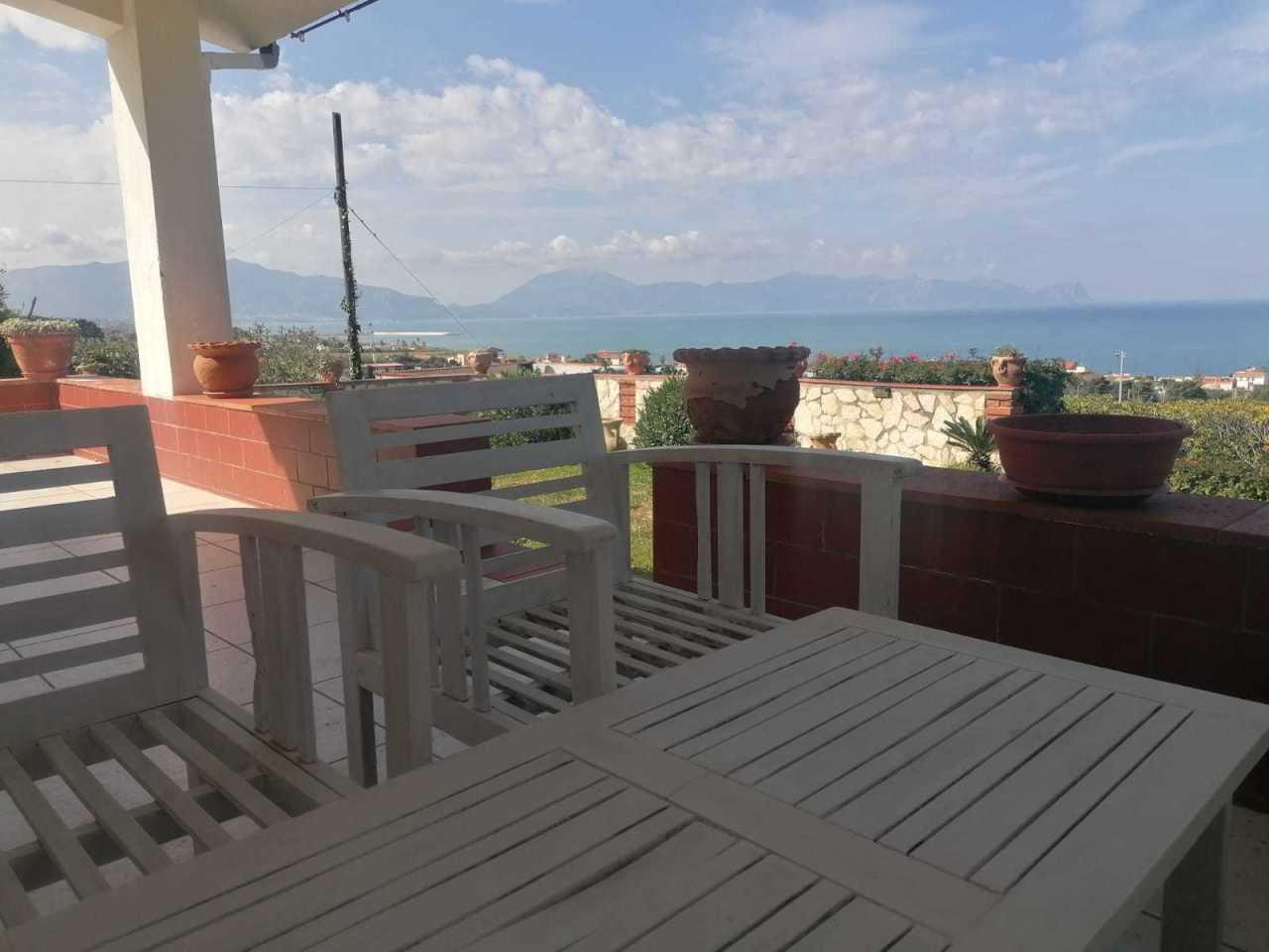 casa indipendente in vendita a Trappeto