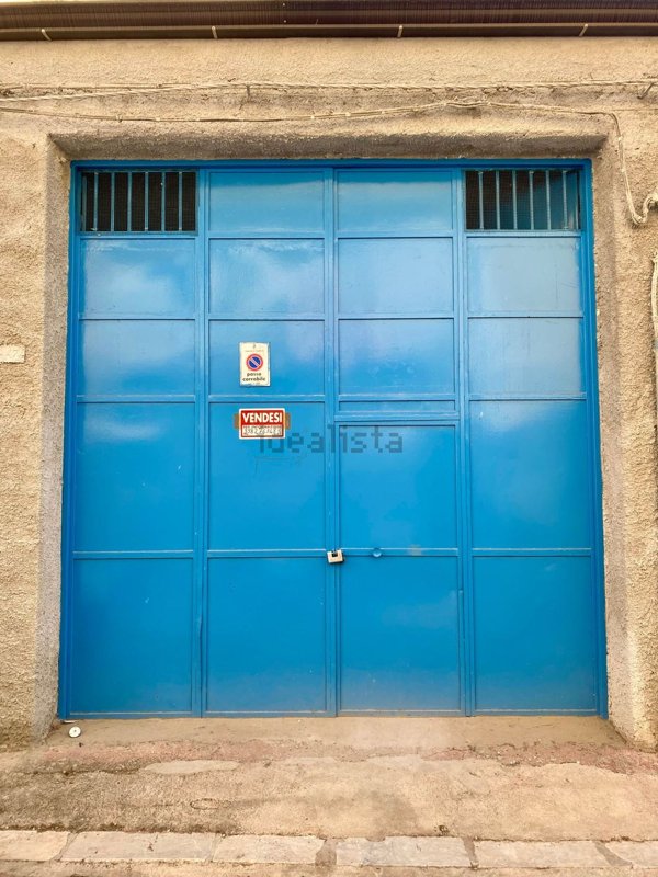 locale di sgombero in vendita a Trappeto