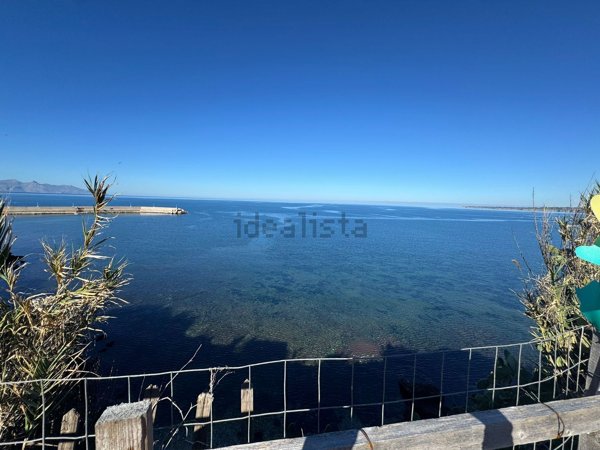 casa indipendente in vendita a Trappeto