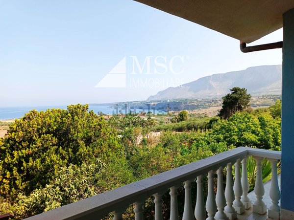 casa indipendente in vendita a Trappeto