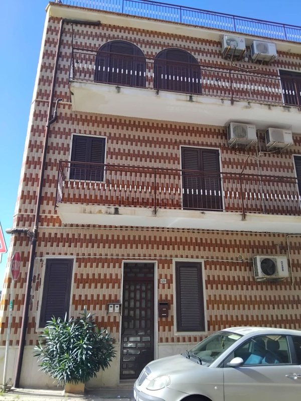 casa indipendente in vendita a Trappeto