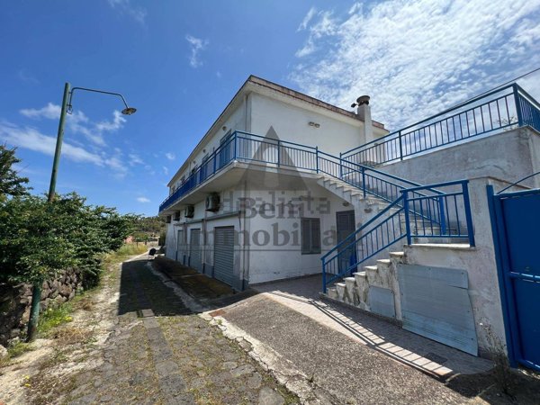 appartamento in vendita ad Ustica