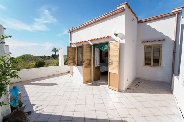 appartamento in vendita ad Ustica