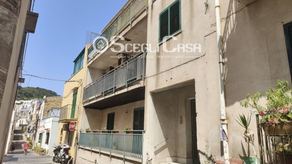 appartamento in vendita ad Ustica