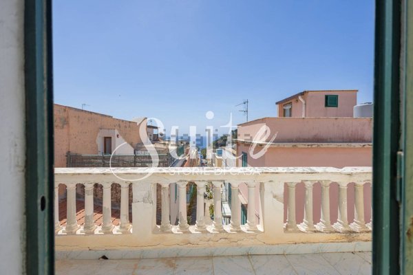 casa indipendente in vendita ad Ustica