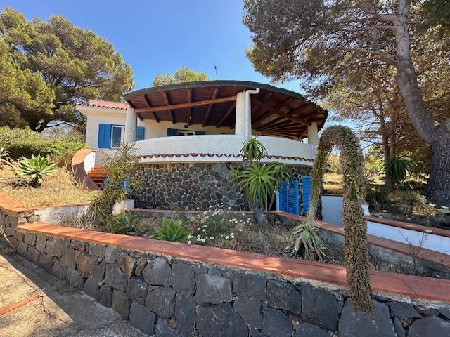 casa indipendente in vendita ad Ustica