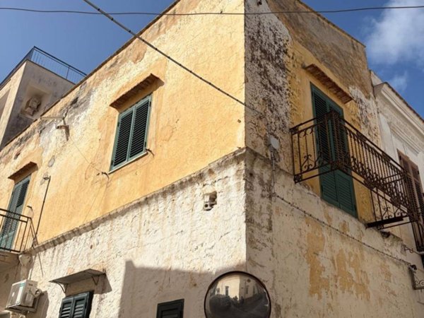 appartamento in vendita ad Ustica