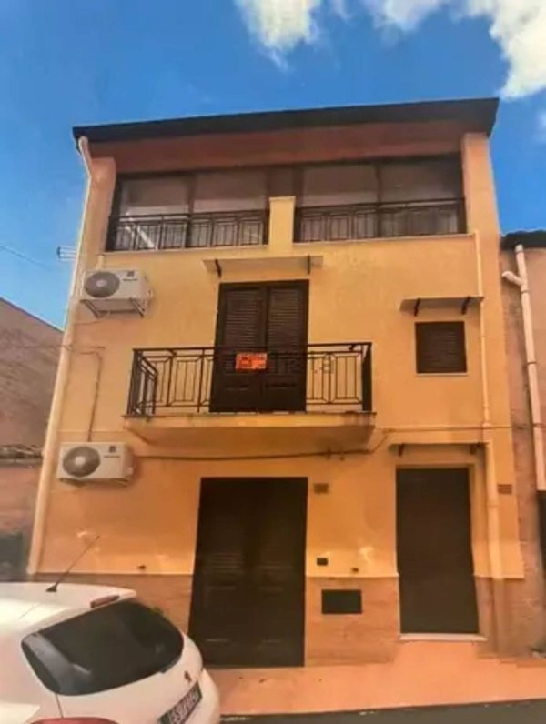 appartamento in vendita a Ventimiglia di Sicilia