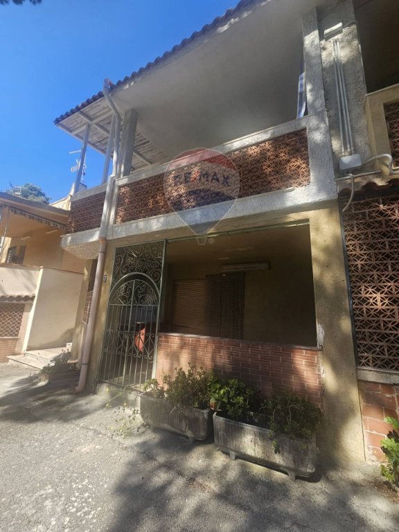 appartamento in vendita a Ventimiglia di Sicilia