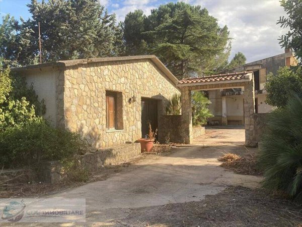 terreno industriale in vendita a Vicari