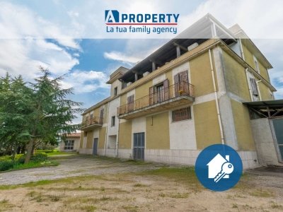 intera palazzina in vendita a Vicari