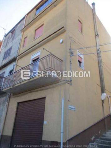 casa indipendente in vendita a Vicari