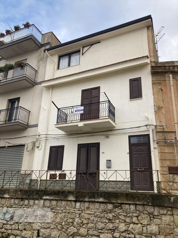 casa indipendente in vendita a Vicari