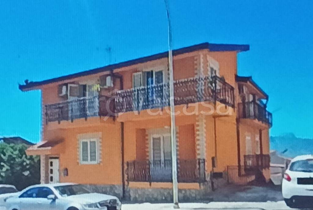 casa indipendente in vendita a Vicari