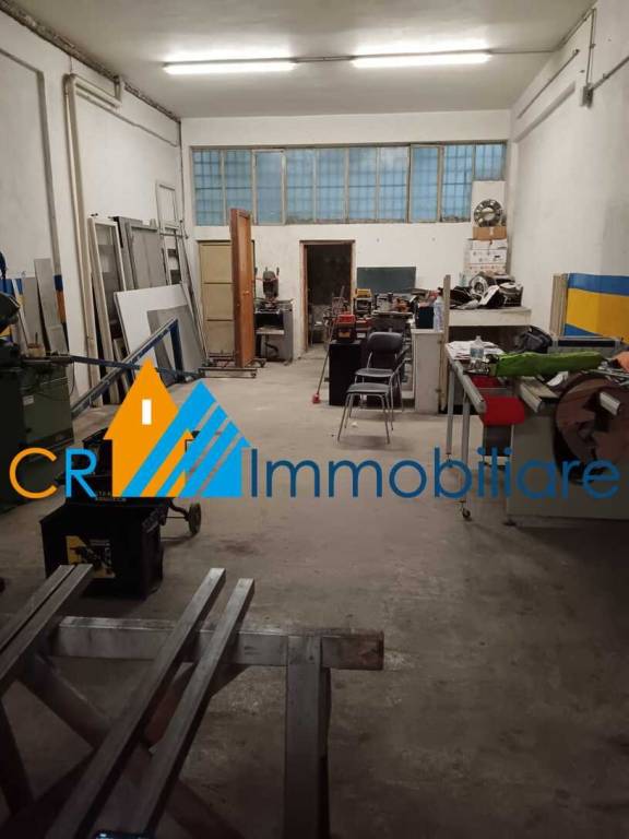 locale commerciale in vendita a Villabate