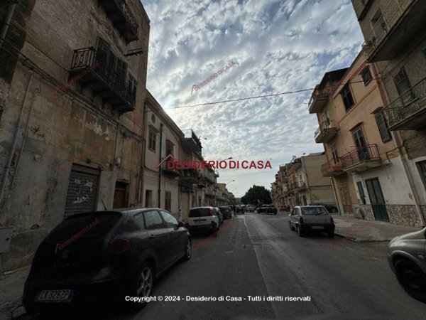 locale commerciale in vendita a Villabate