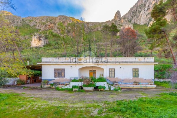 casa indipendente in vendita a Villabate