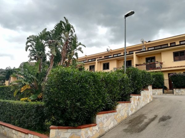 casa indipendente in vendita a Villabate
