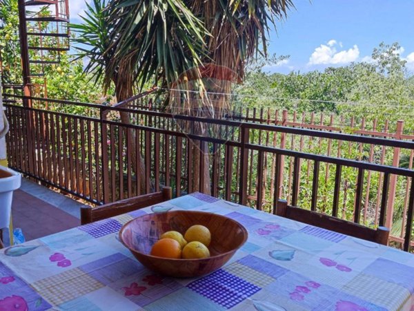 casa indipendente in vendita a Villabate