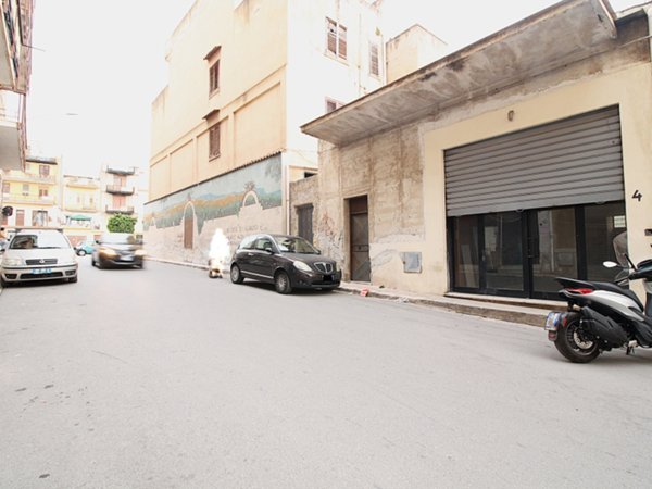 negozio in vendita a Villabate