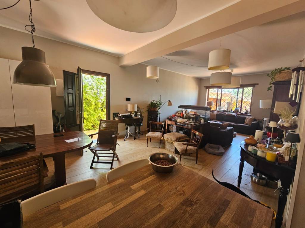 casa indipendente in vendita a Villabate