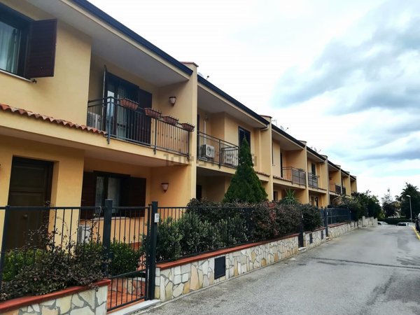 casa indipendente in vendita a Villabate