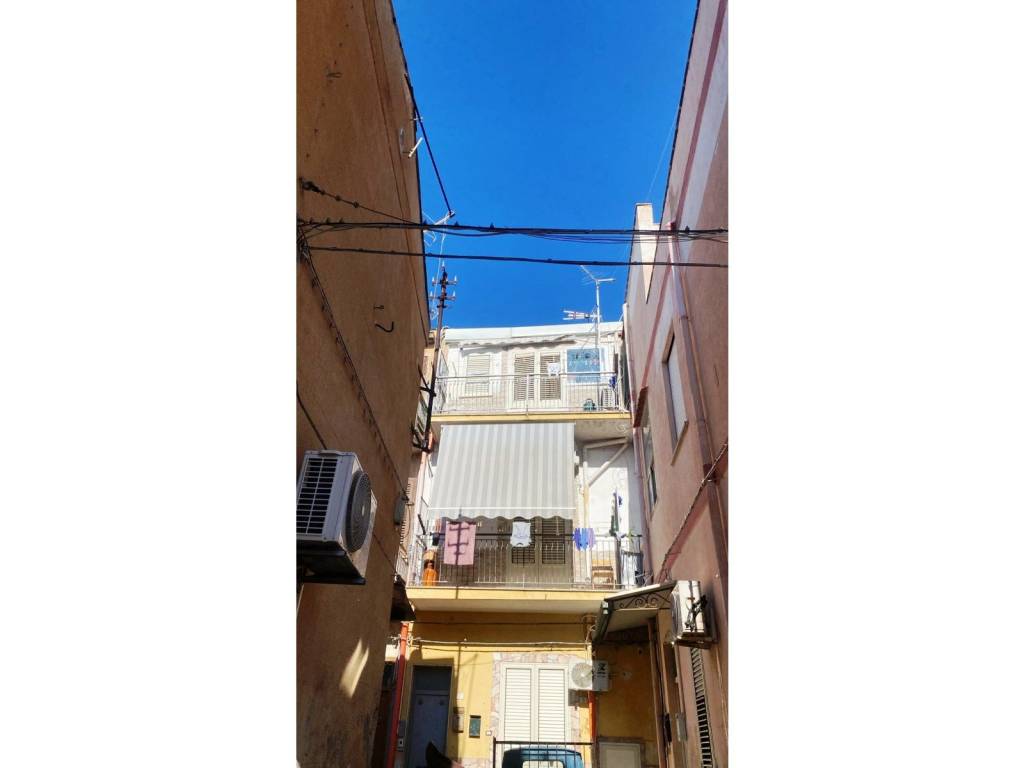 appartamento in vendita a Villabate in zona Pomara