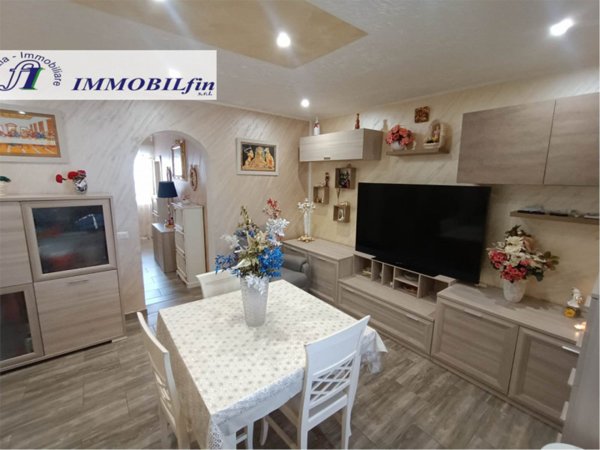 appartamento in vendita a Villabate in zona Pomara