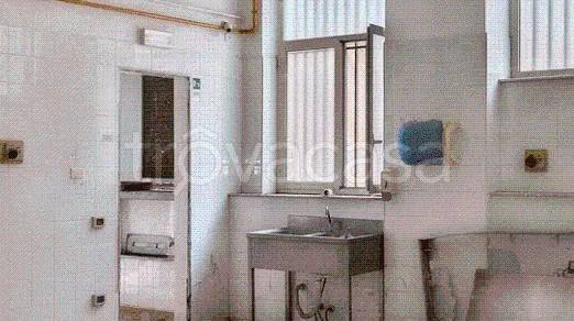 locale commerciale in vendita a Villabate