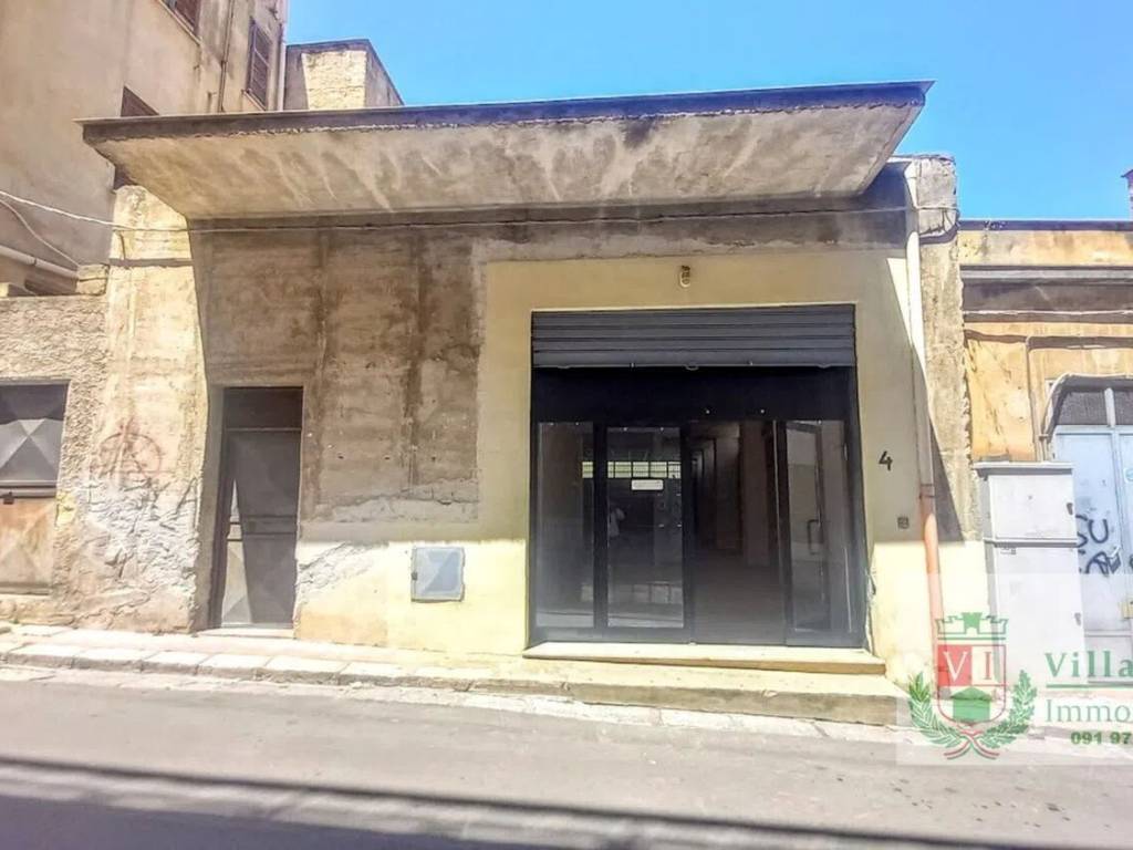 locale di sgombero in vendita a Villabate