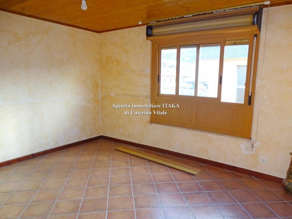 appartamento in vendita a Villabate in zona Pomara