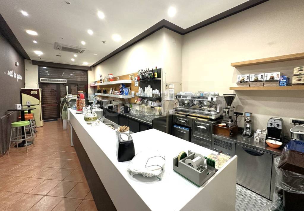 negozio in vendita a Villabate