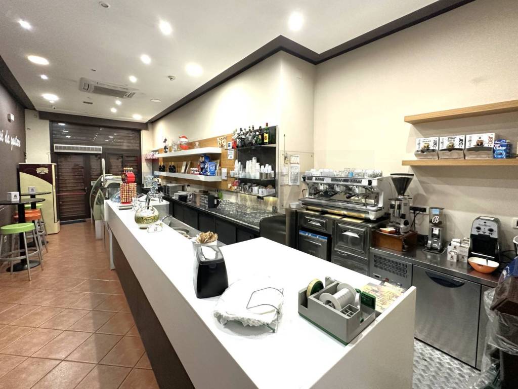 negozio in vendita a Villabate