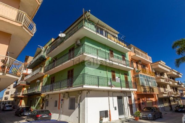 appartamento in vendita a Villabate in zona Pomara