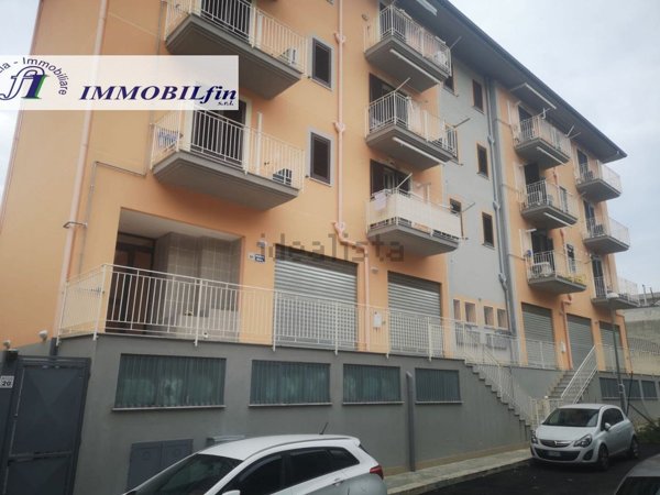 locale commerciale in vendita a Villabate