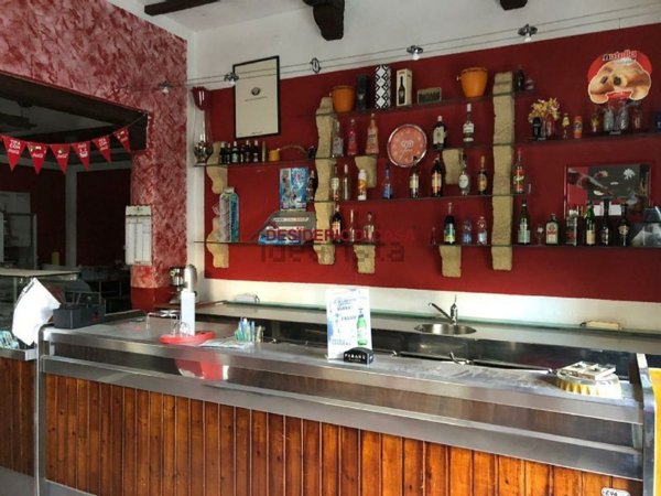 locale commerciale in vendita a Villabate