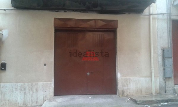 locale di sgombero in vendita a Villabate