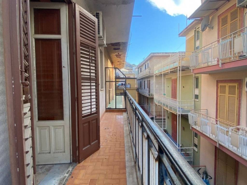 intera palazzina in vendita a Villabate