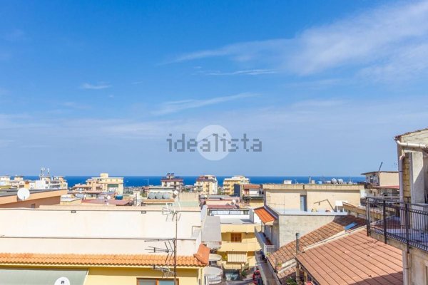 appartamento in vendita a Villabate in zona Pomara