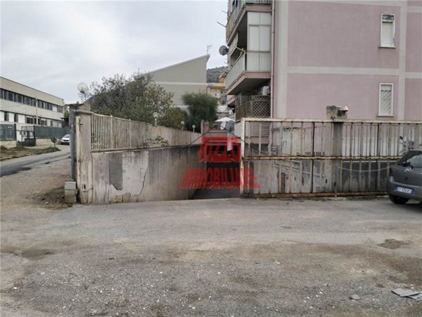 locale di sgombero in vendita a Villabate