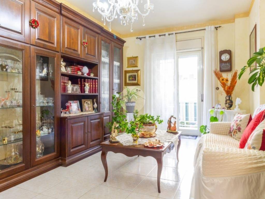 appartamento in vendita a Villabate in zona Pomara