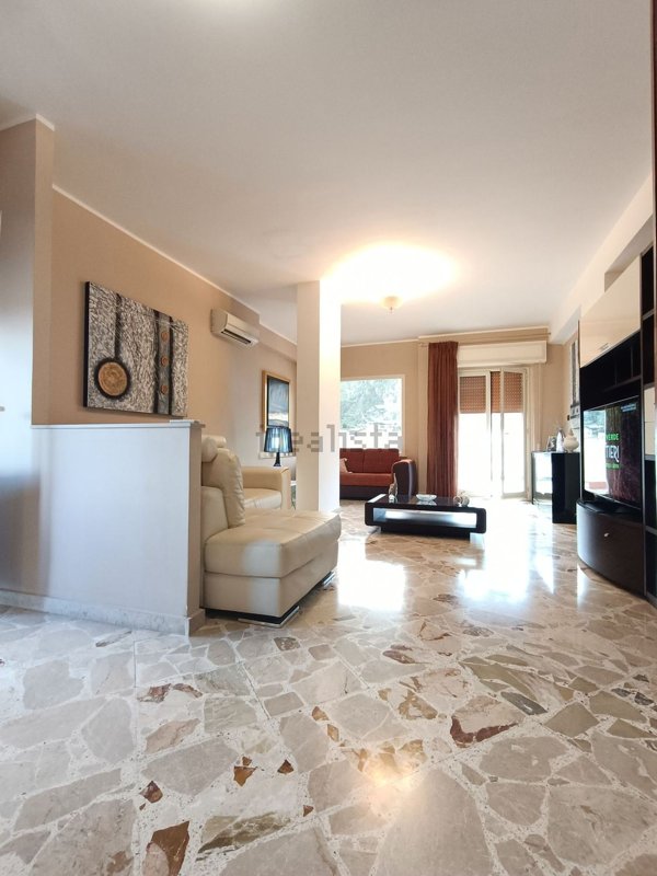 appartamento in vendita a Villabate in zona Pomara