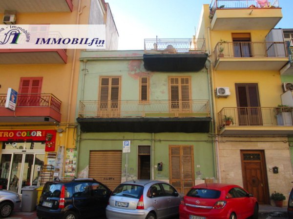 appartamento in vendita a Villabate in zona Pomara