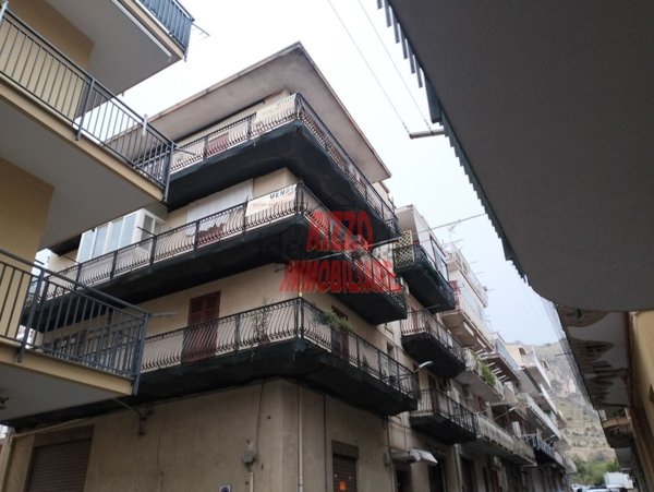appartamento in vendita a Villabate in zona Pomara