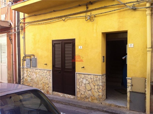 appartamento in vendita a Villabate in zona Pomara