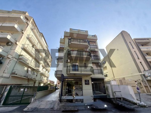 appartamento in vendita a Villabate in zona Pomara