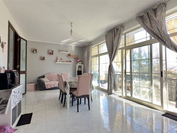appartamento in vendita a Villabate in zona Pomara