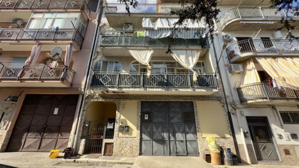 appartamento in vendita a Villabate in zona Pomara