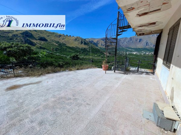casa indipendente in vendita a Villabate in zona Pomara