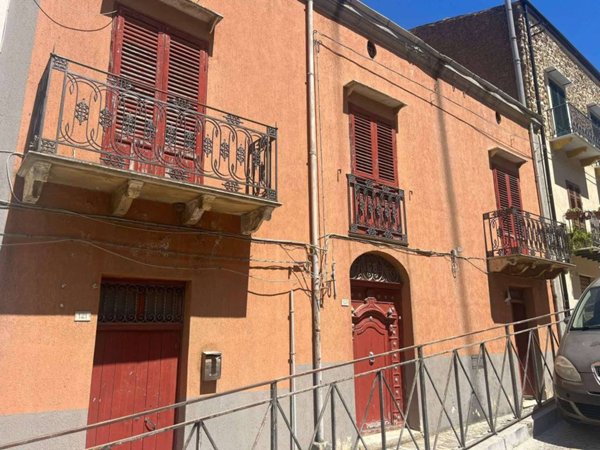 intera palazzina in vendita a Villafrati